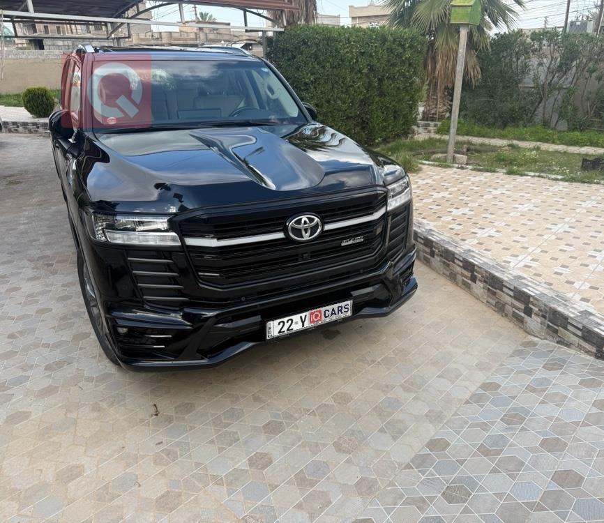 تويوتا لاندكروزر